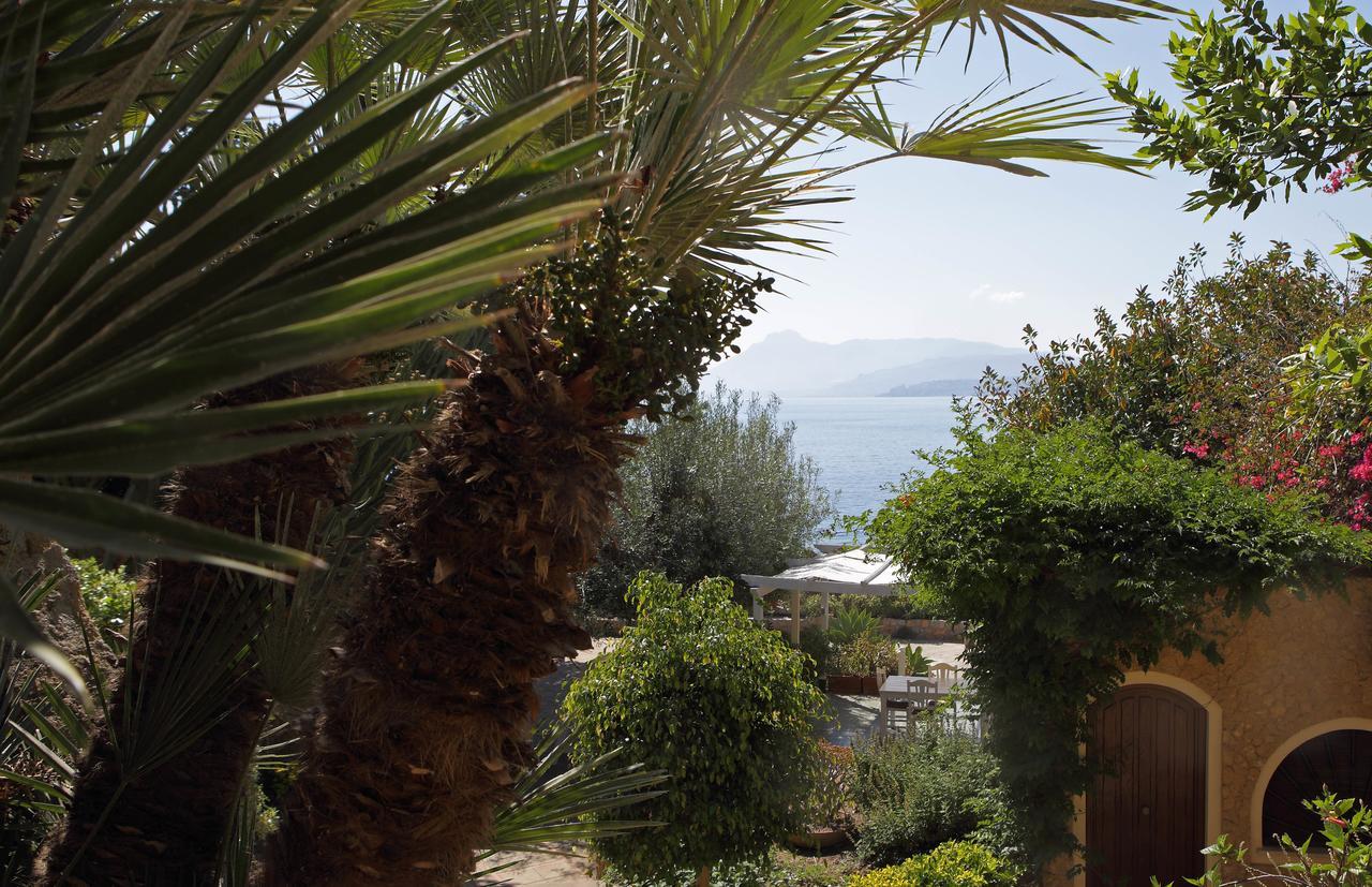 Residenza Terrazze Sul Mare Bed & Breakfast Santa Flavia Exterior photo